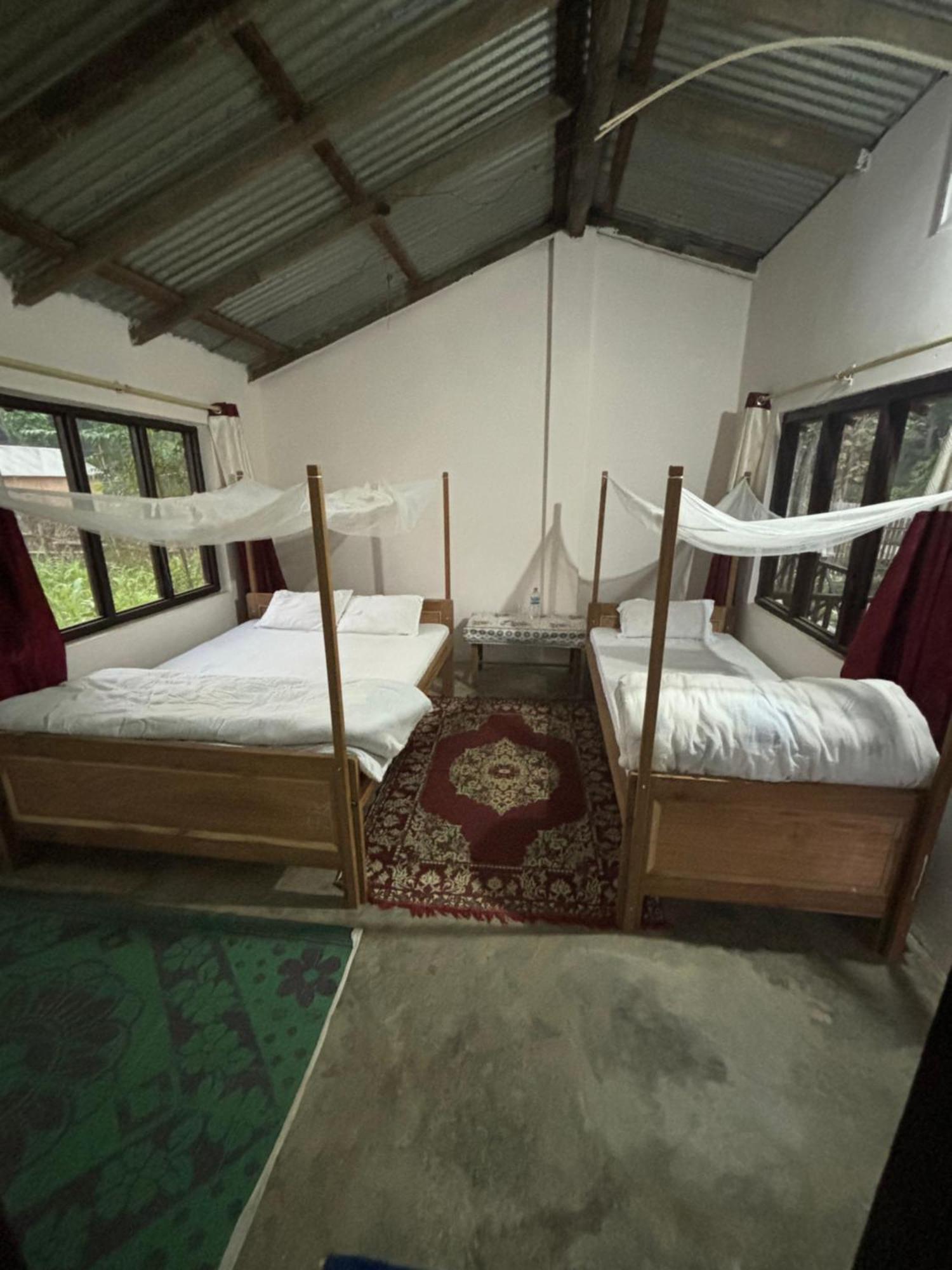 Nanu'S Bardiya Homestay Exteriör bild